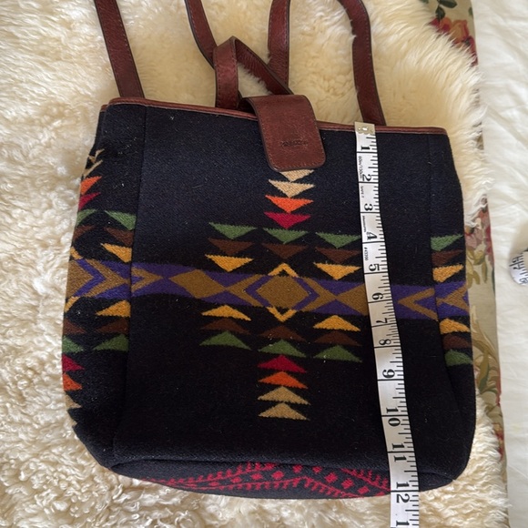 Pendleton Backpack Aztecs wool. - Picture 12 of 12